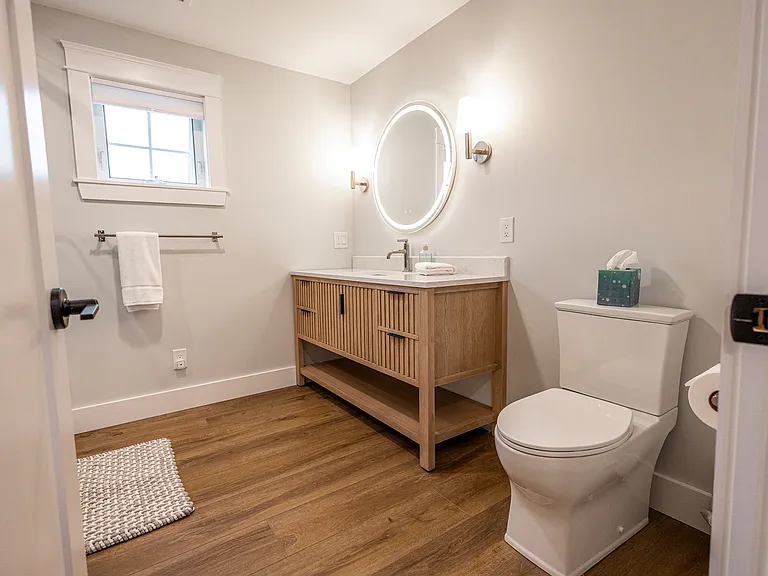 En-Suite Bathroom