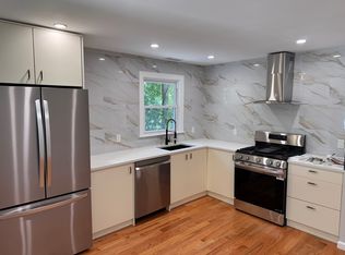 16 Treat Ave #2, Stamford, CT 06906