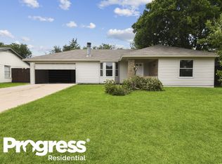 508 Colonial Pl, Everman, TX 76140