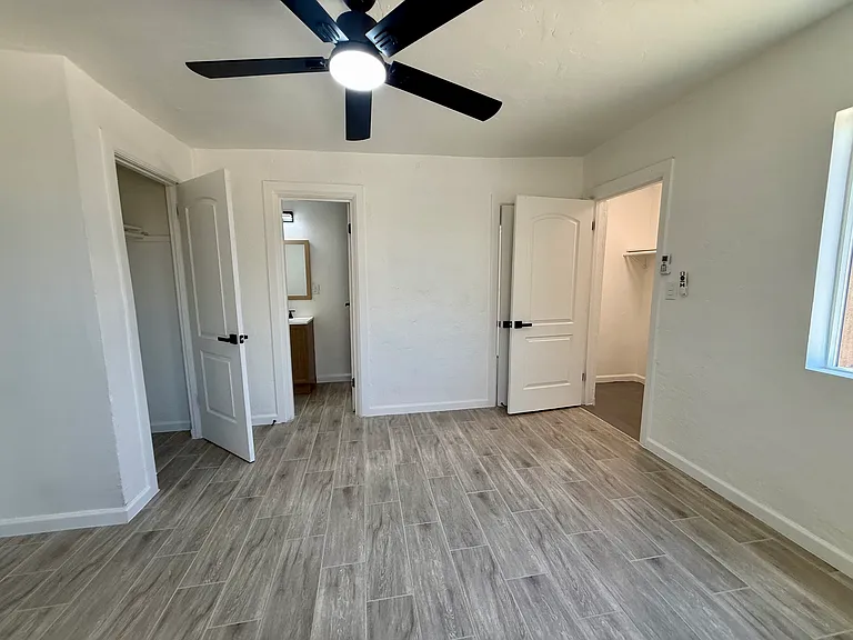 2614 N Balboa Ave #3 — Photo 11