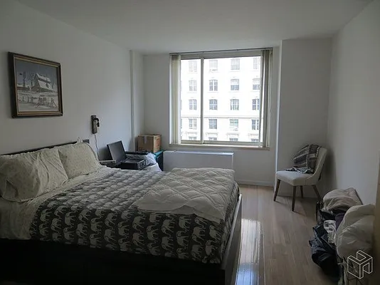 Rented by Halstead Real Estate | media 9