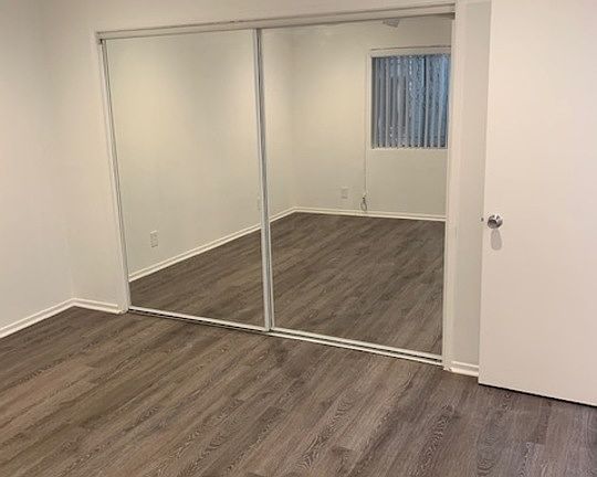 3rd image of 1921 Pelham Ave APT 2