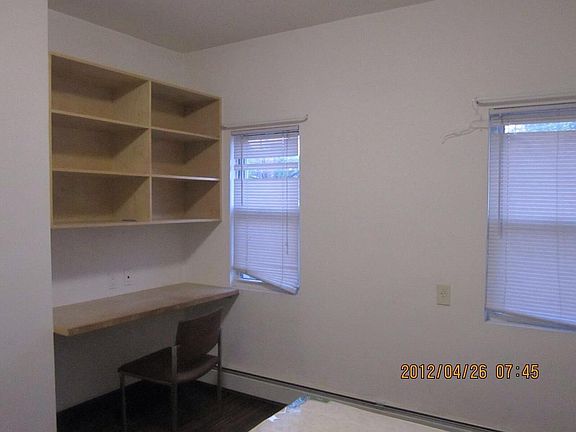 5th image of 453 Pavonia Ave