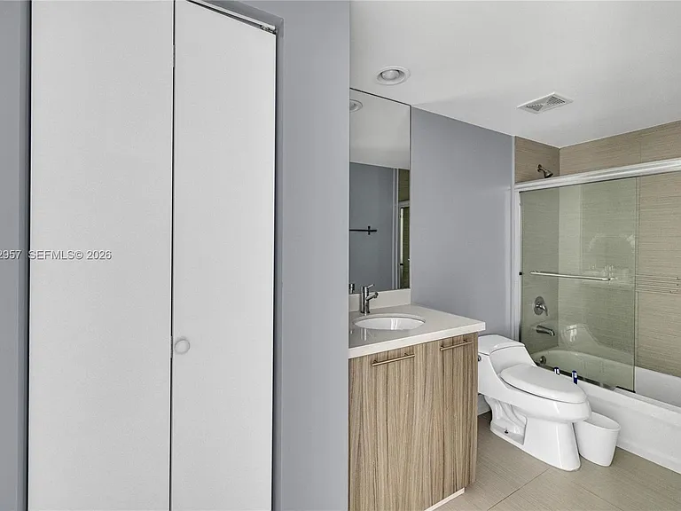 6700 Indian Creek Dr #1205 — Photo 30