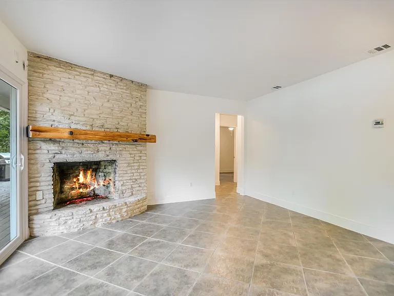 2903B Edgewater Dr #A — Photo 4