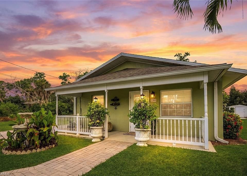 1st image of 2385 Sunset AVE