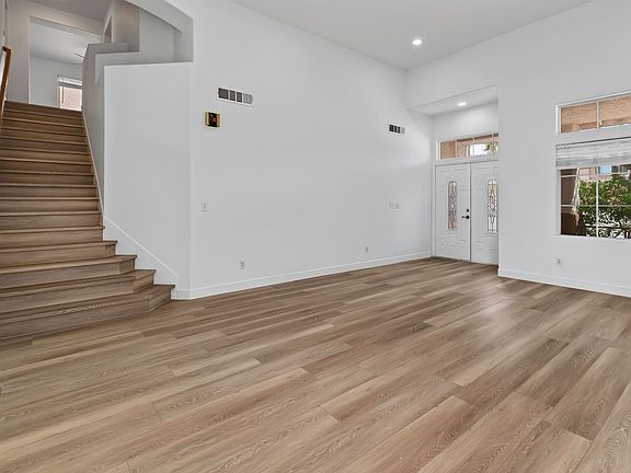 4th image of 2572 Corner Stone Cir