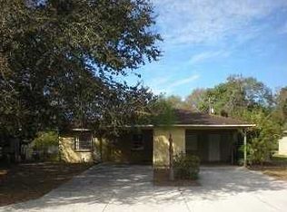 5916 1st St E, Bradenton, FL 34203