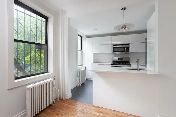 Sold by Compass | media 15