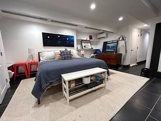 Rented by JB Mac Real Estate Inc. | media 25