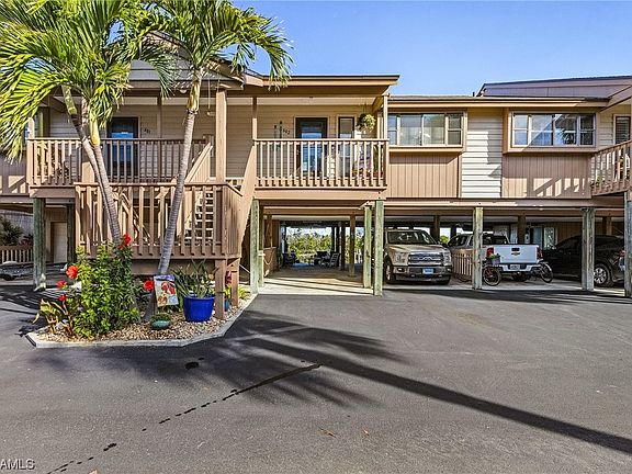 2nd image of 7564 Captains Harbor Dr APT 602