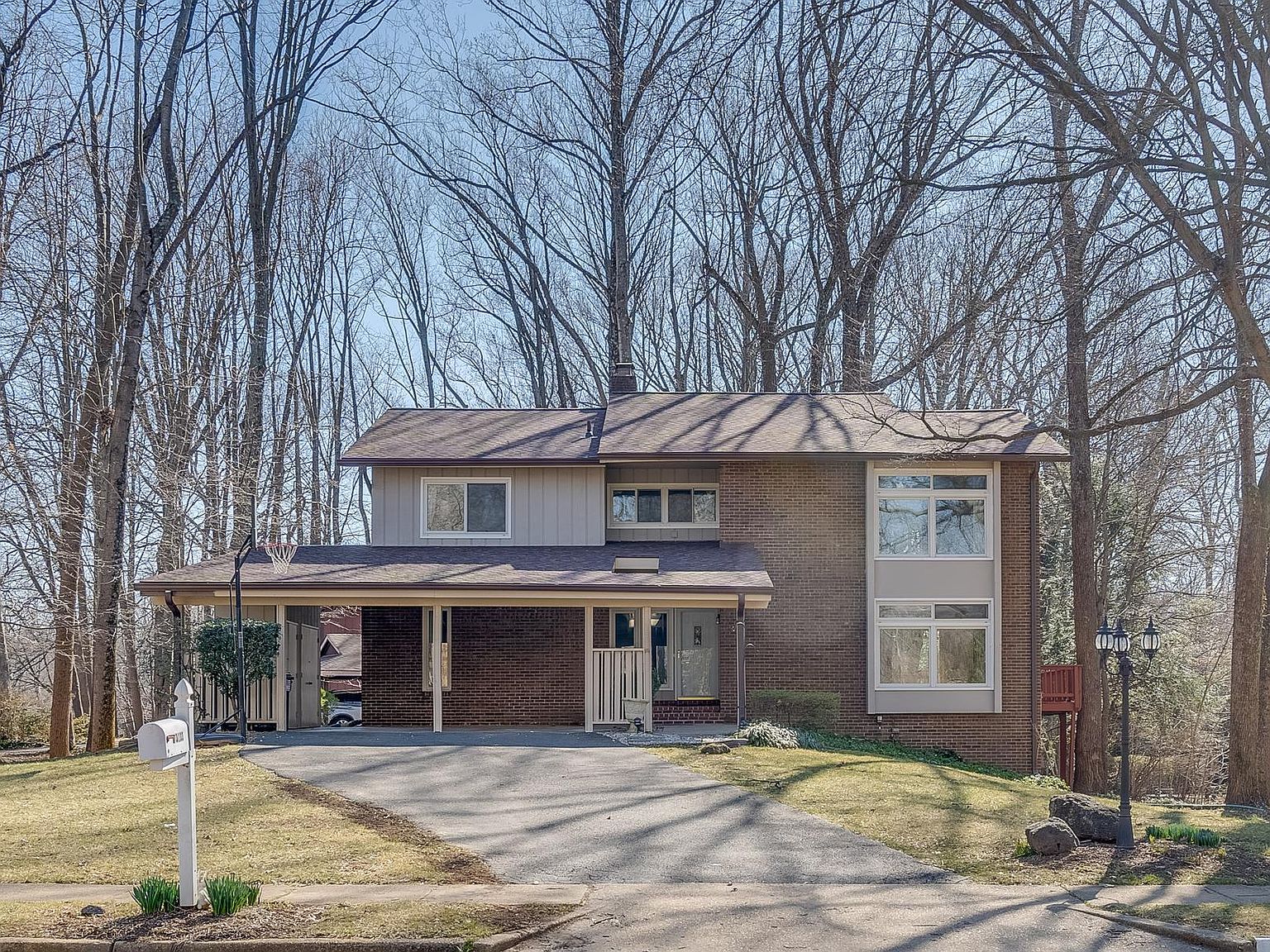 3233 Amberley Ln, Fairfax, VA 22031 Zillow