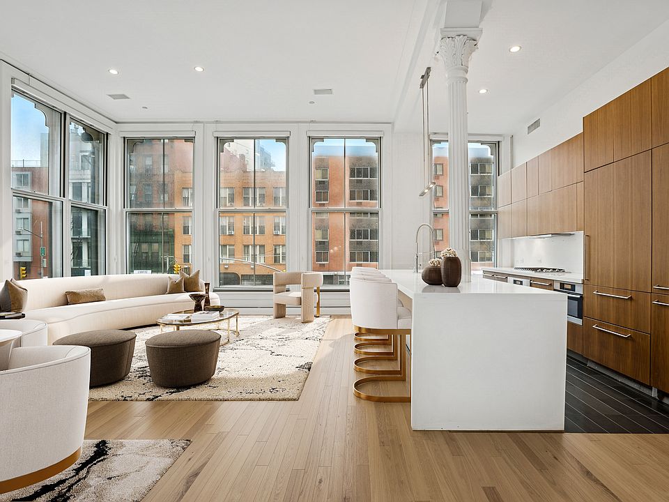 1st image of 2 Bleecker St APT 2