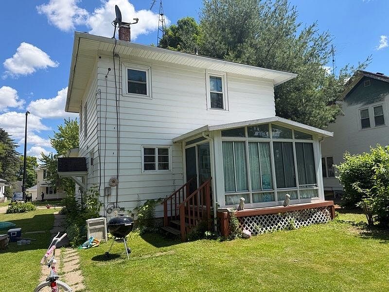 2nd image of 169 N Main St