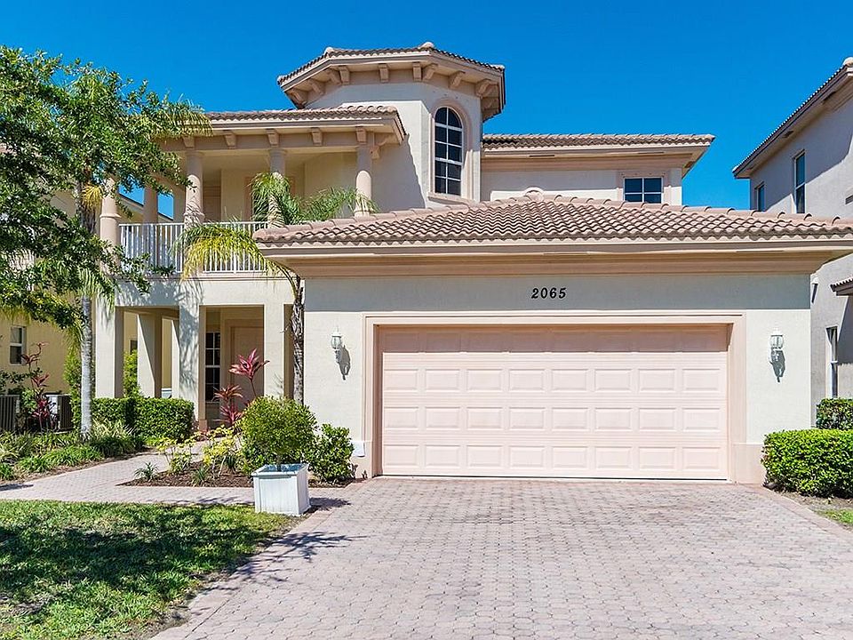 1st image of 2065 Plainfield Dr SW