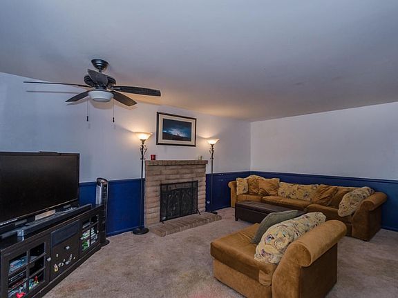 4th image of 524 Irelan Dr