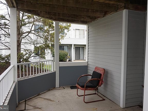 3rd image of 3101 Sherry Ct