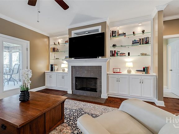 4th image of 122 Mosswood Drive