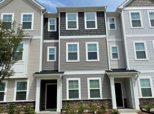 4971 Southern Magnolia Dr, Raleigh, NC 27604