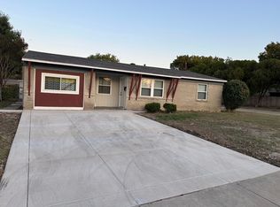 4402 Harvey Dr, Mesquite, TX 75150