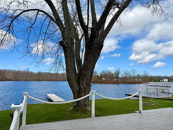 5th image of 2100 Bass Island Park Dr