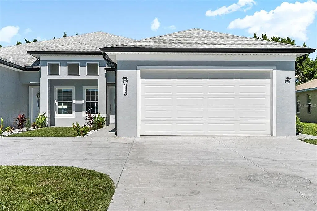 3 bed, 2.0 bath, 1516 sqft, $1,900 — Photo 1