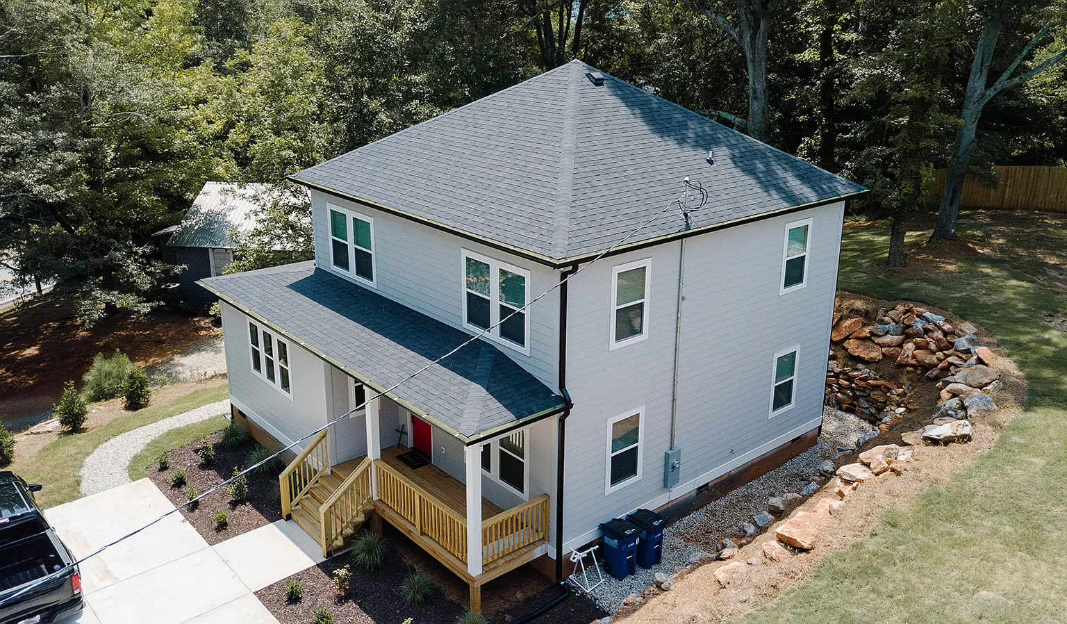 6 bed, 3.5 bath, 1980 sqft, $5,400 — Photo 3