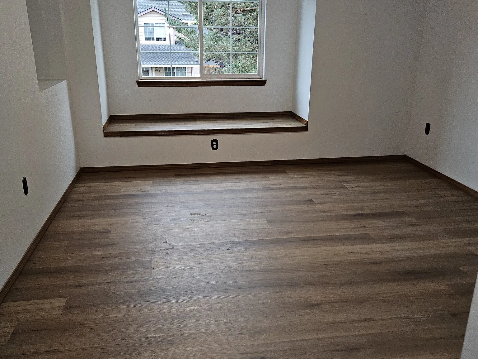 3 bed, 2.5 bath, 1218 sqft, $2,500 — Photo 4
