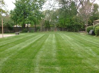 25669 Filmore Pl, Southfield, MI 48075