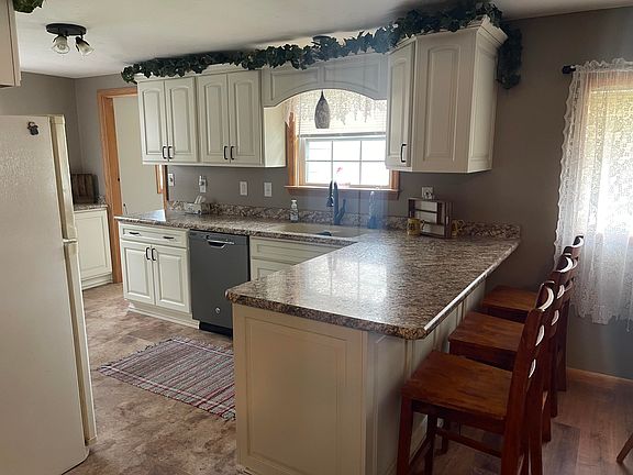 5th image of 111 Modafarre Rd