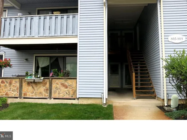 805 The Woods, Cherry Hill, NJ 08003