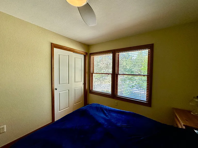 6425 Coopers Hawk Rd — Photo 23