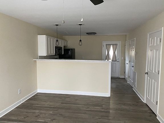 4th image of 4918 Franklin Ave APT 1