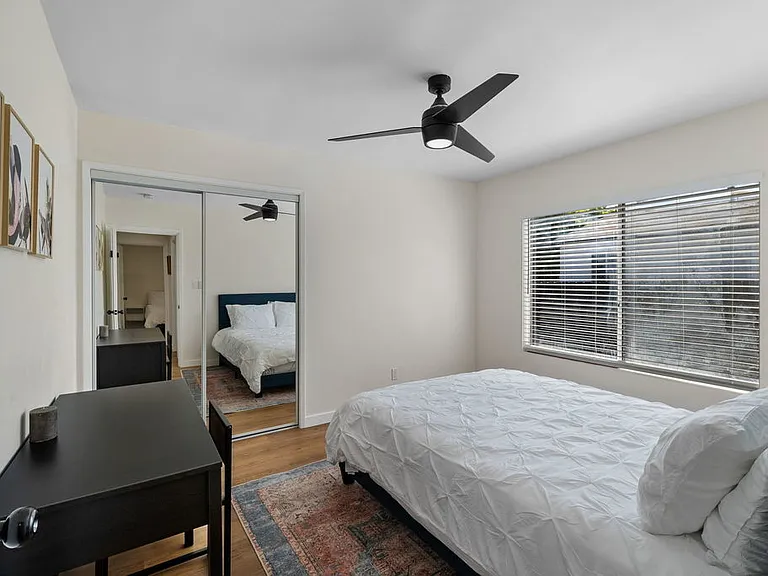3121 Emerson St — Photo 10