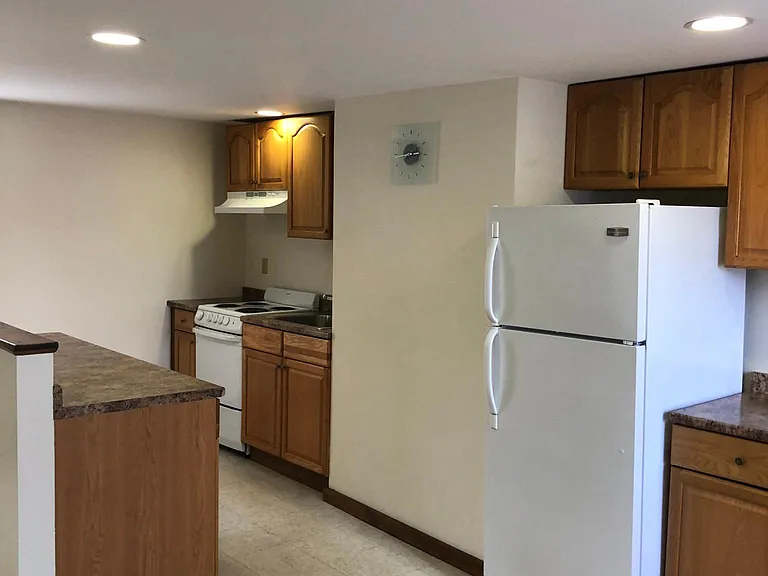 16 Cushing St #1 — Photo 11