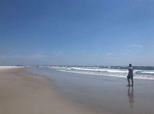 5 Oyster Catcher Rd, Wilmington, NC 28411