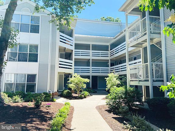 3rd image of 10300 Appalachian Cir APT 102