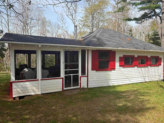 2nd image of 48 Mill Rd