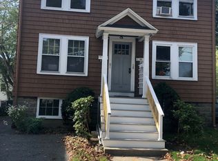 15 Sabina Way APT 3, Belmont, MA 02478
