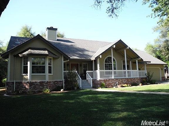 2nd image of 4019 Sayoma Ln