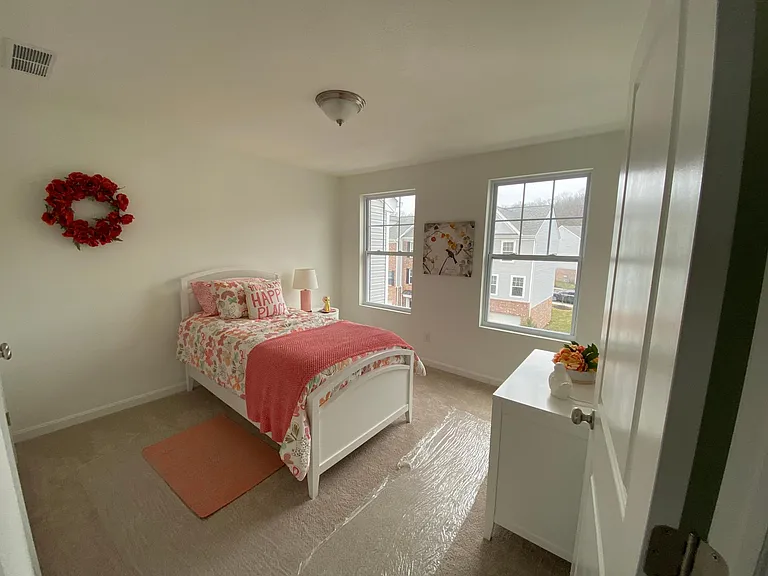 204 Faulk Dr — Photo 12