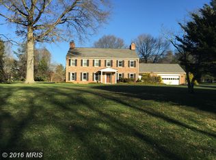 7041 Persimmon Tree Rd, Bethesda, MD 20817