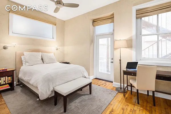 Rented by Compass | media 30