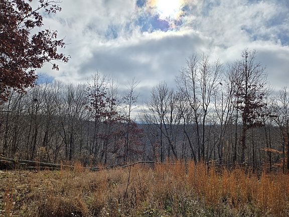 3rd image of 30 W Dry Creek Rd