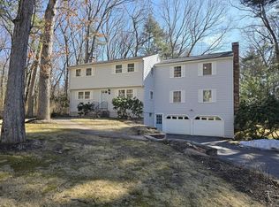 17 Wedgewood Rd, Stow, MA 01775