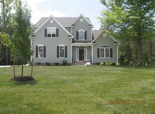 16719 Cabretta Ct, Moseley, VA 23120