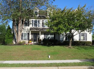 9 Fairwind Ln, Exton, PA 19341