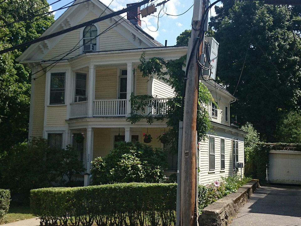 2nd image of 302 Walnut St