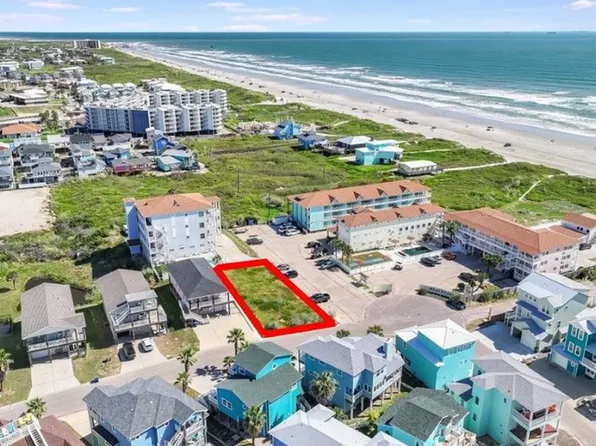 697 Anchor Dr, Port Aransas, TX 78373