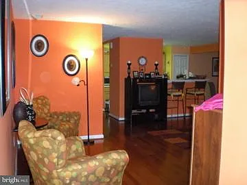7903 Valley Manor Rd #102 photo 1